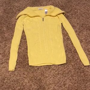 Women’s Yellow Fitted sweater